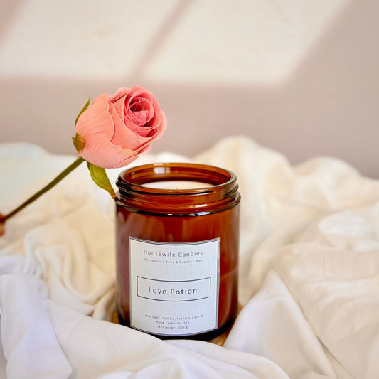 Love Potion (Aromatherapy Candle)